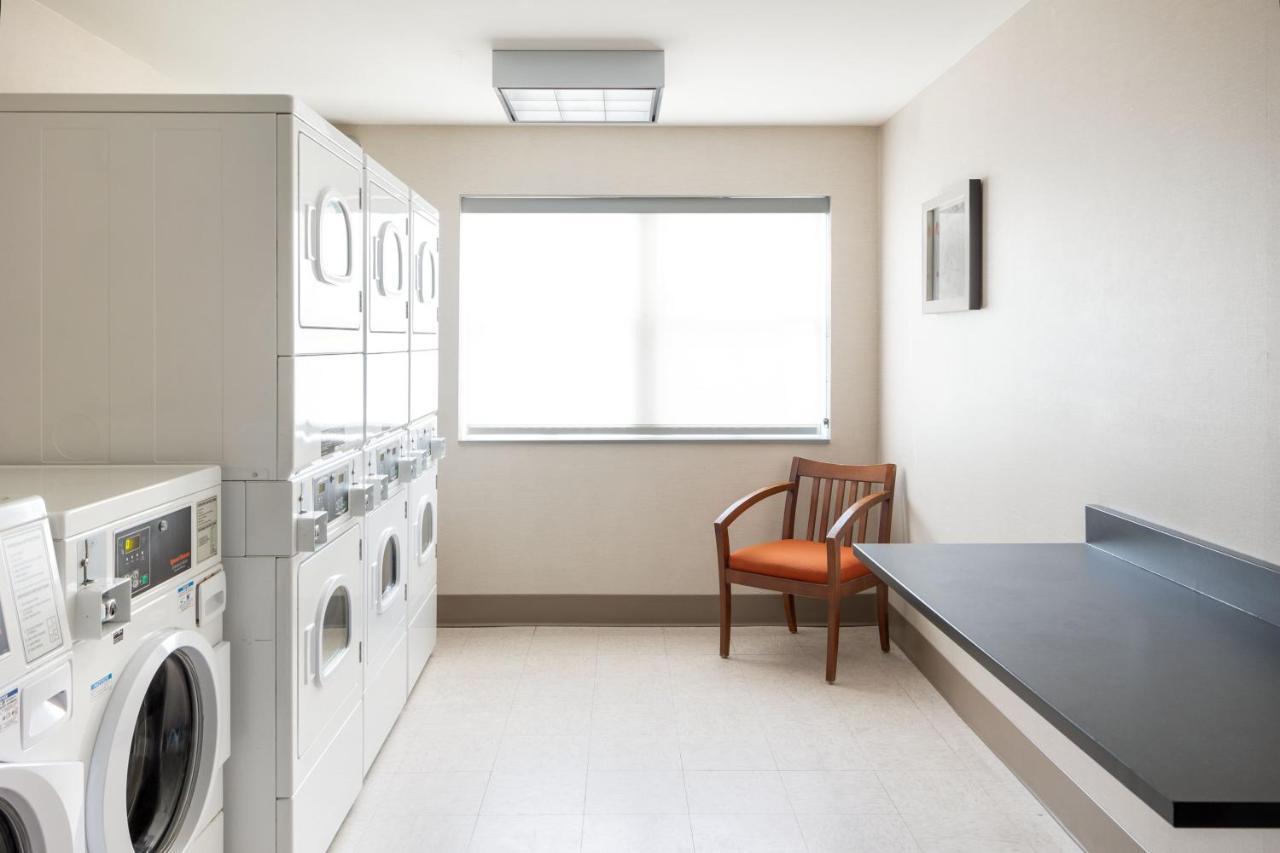 Residence Inn Largo Medical Center Drive Экстерьер фото