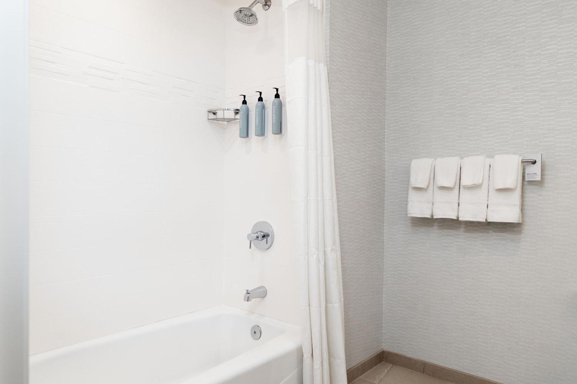 Residence Inn Largo Medical Center Drive Экстерьер фото